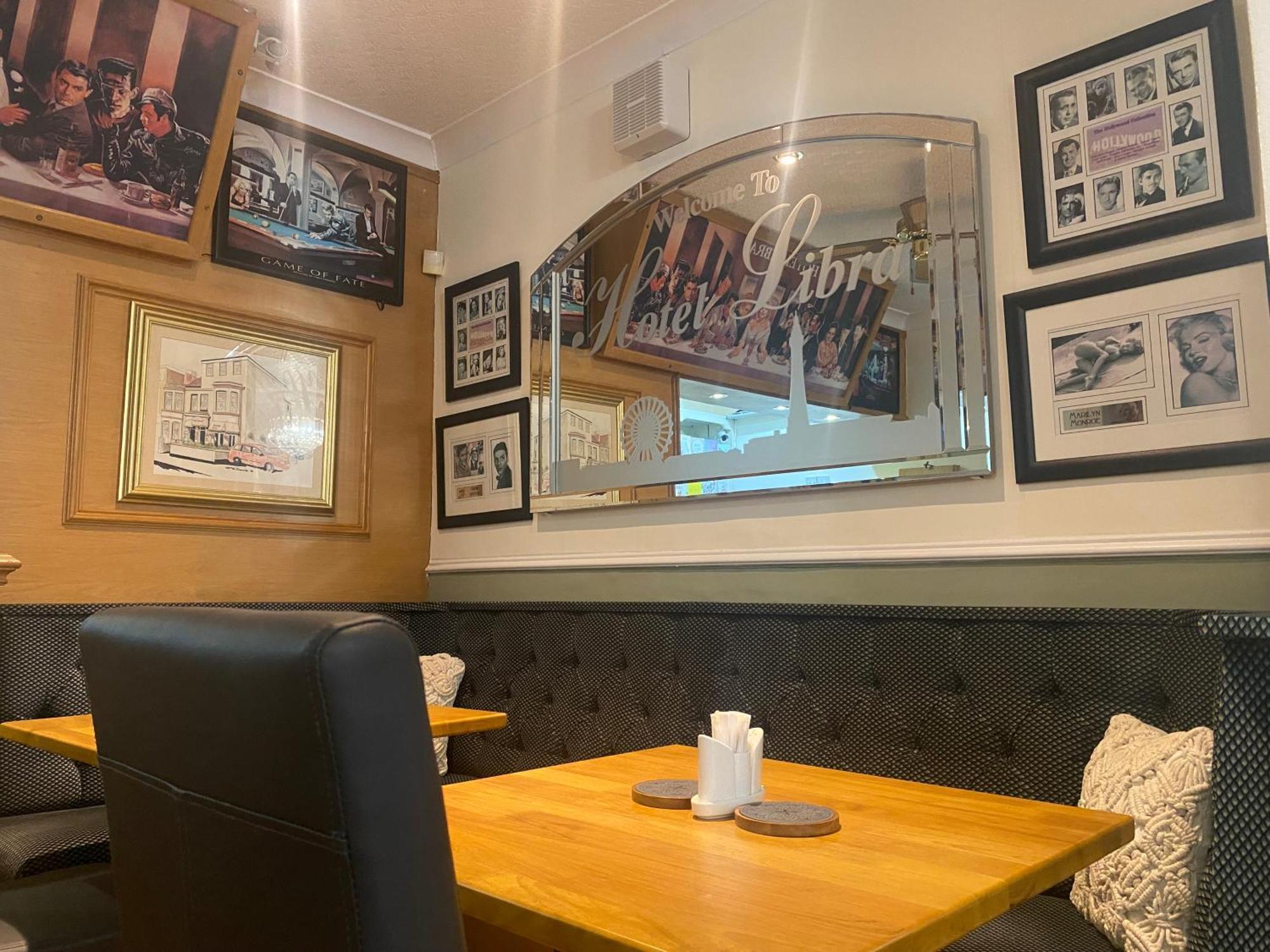 The Libra - Adults Only B&B With Guaranteed Carpark — Photos 1